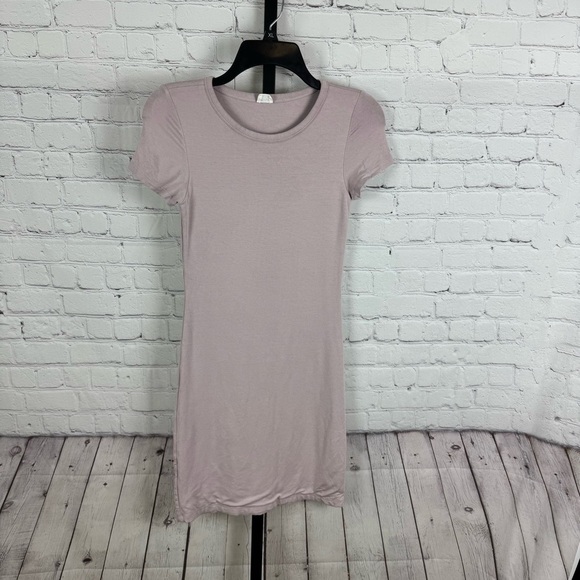 Wilfred Dresses & Skirts - Aritzia Wilfred Free Light Purple Bodycon T-Shirt Dress Size Small